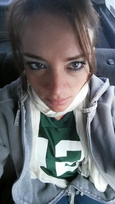 Not awake but got pants and a Rodgers jersey now time for coffee #GoPackGo http://t.co/aFrySVefOa<a href="/tag/gopackgo"class="tags"><span>#gopackgo</span></a>