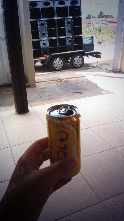 Ivosilva15's tweet photo. Beber.. http://t.co/VJPN0JZTkt