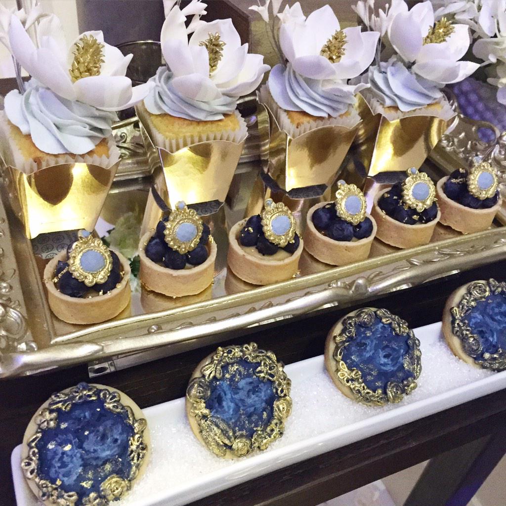 monicaphaynes's tweet photo. “@wedluxe: Beautiful #blue &amp; #gold details by @TruffleToronto! #wedluxeshow http://t.co/ZXhmQFjv5i”