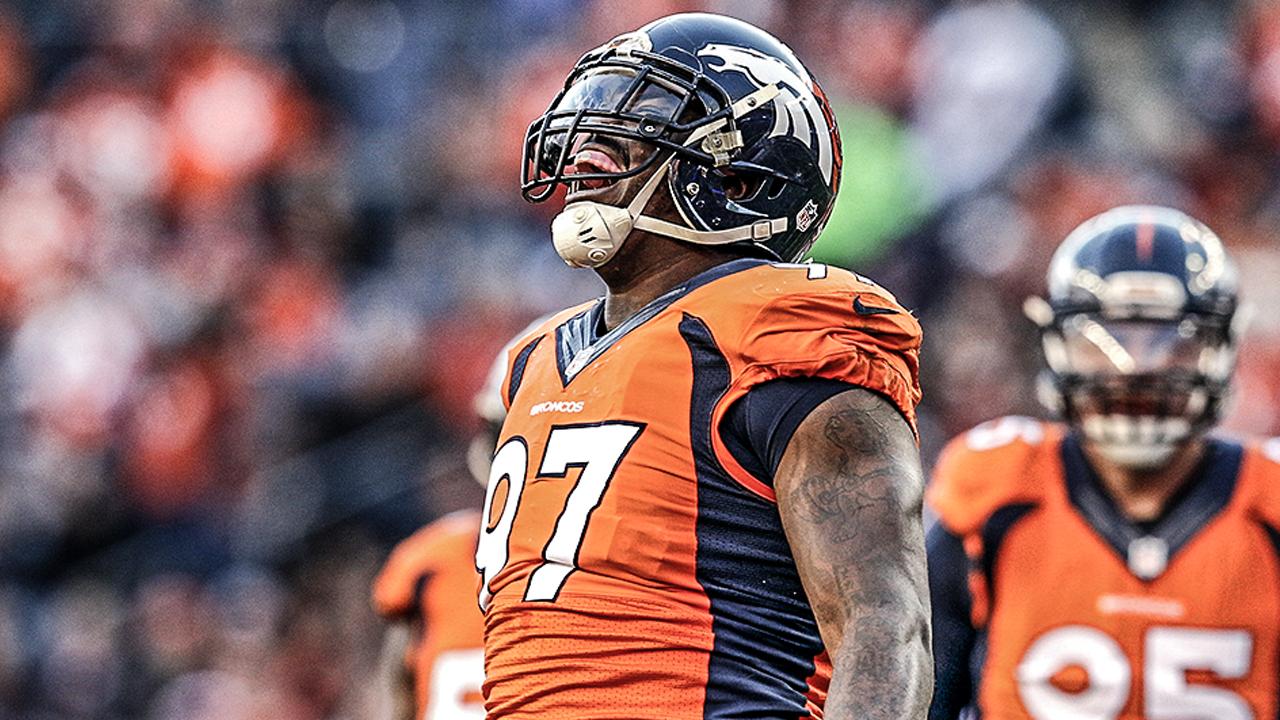 Three hours to kickoff.

Perfect time to wish a happy birthday!

WATCH: [ 