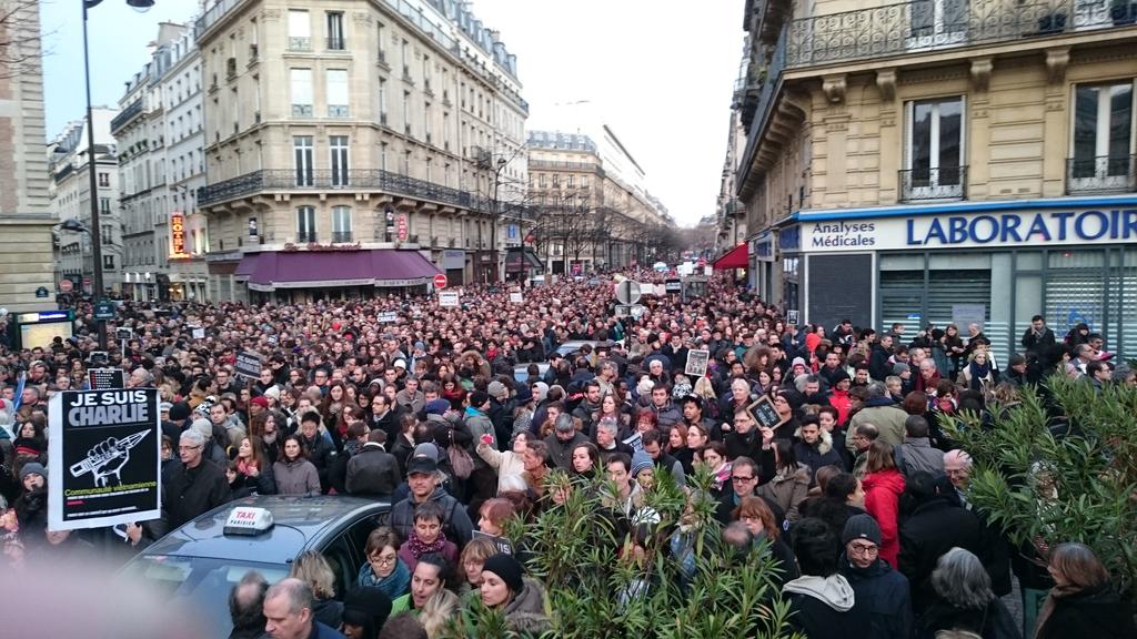 lacraps's tweet photo. #JeSuisCharlie #YoSoyCharlie #NotAfraid #FreeSpeech http://t.co/hAkIfjWaMy