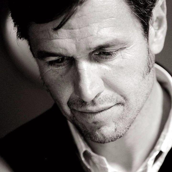 No importa lo que veas a tu alrededor, el éxito no se mide por las circunstancias si no por tus decisiones.