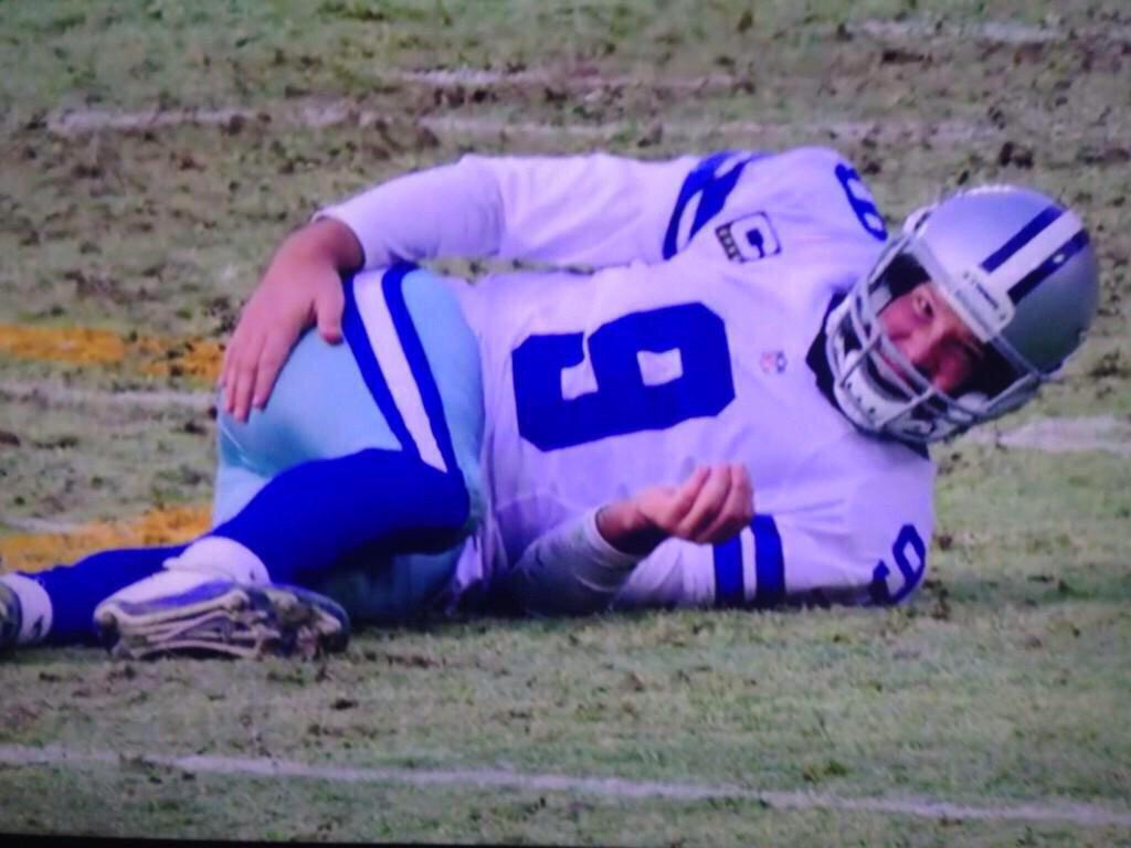 Bpatt_25's tweet photo. “@BMS_ThadCastle: "Draw me like one of your French girls" http://t.co/RBTj4UomEW” @ThatManSiek