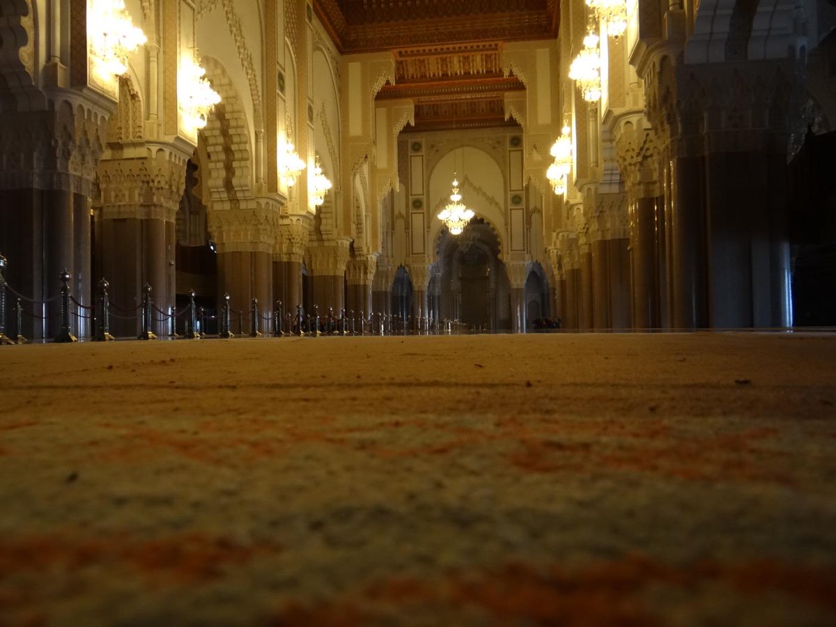 UMDinMorocco's tweet photo. 13 million Moroccans contributed financially to the construction of the Hassan II mosque -LK http://t.co/NqbxZd65vE