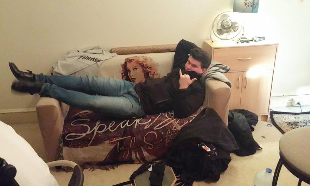ScoutsHonorPa's tweet photo. Hard at work on the new jammy #tswift http://t.co/nZ0hk9iwnY