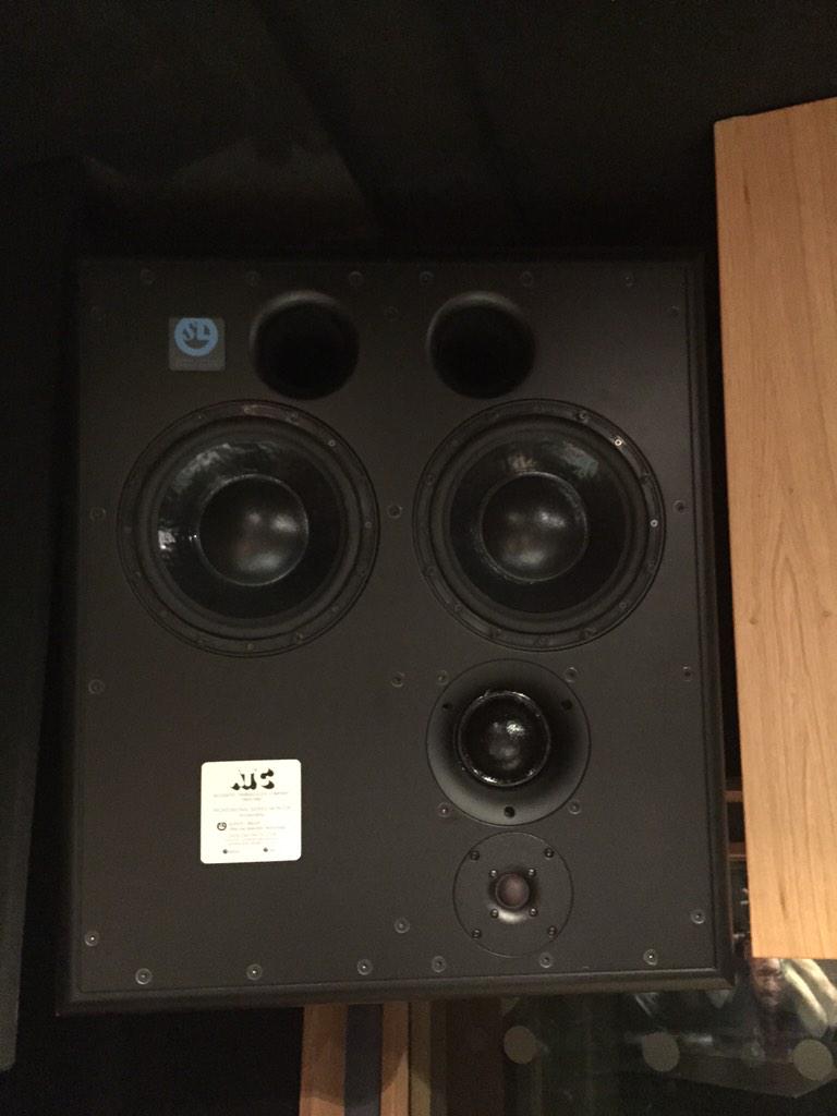 deadmau5 studio monitors