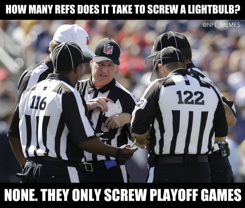 NFLMemes's tweet photo. NFL Referees = JOKE! http://t.co/Cr05qk8lNk