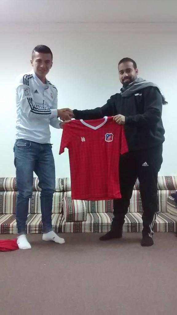 Guille263's tweet photo. #Futsal Yulián Díaz (@Topogiigio09) fue presentado en Kuwait. Espera el transfer para debutar en liga asiática http://t.co/Dk6IdiQUzO