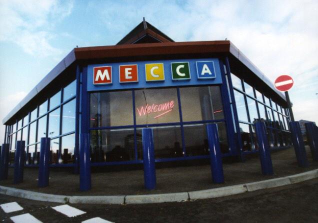 .<a href="/FoxNews/">Fox News</a> this is a typical Birmingham street corner. Mental. #foxnewsfacts