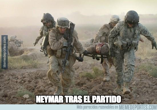 memedeportes's tweet photo. Así se han llevado a Neymar tras el partido  http://t.co/Zl6ljkvwuO http://t.co/RYlvlpJsxu