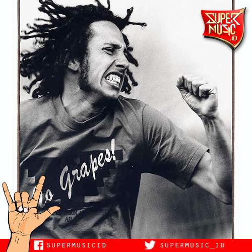 Happy Birthday Zack de la Rocha (vokalis dari Rage Against The Machine) 