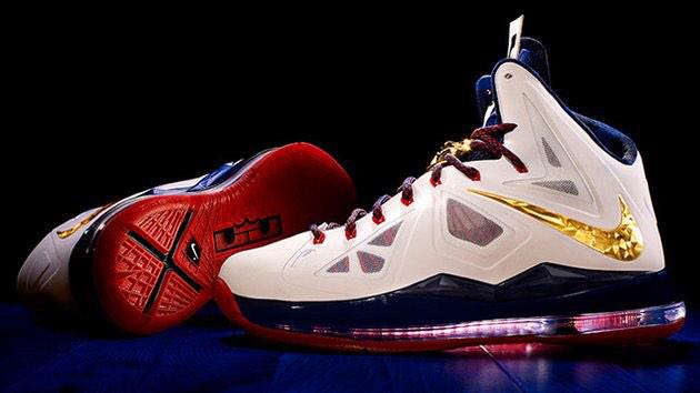 shoe_game_fire's tweet photo. Can't go wrong with these Lebron 10s π#topkicks http://t.co/VYrCQ7qSh5