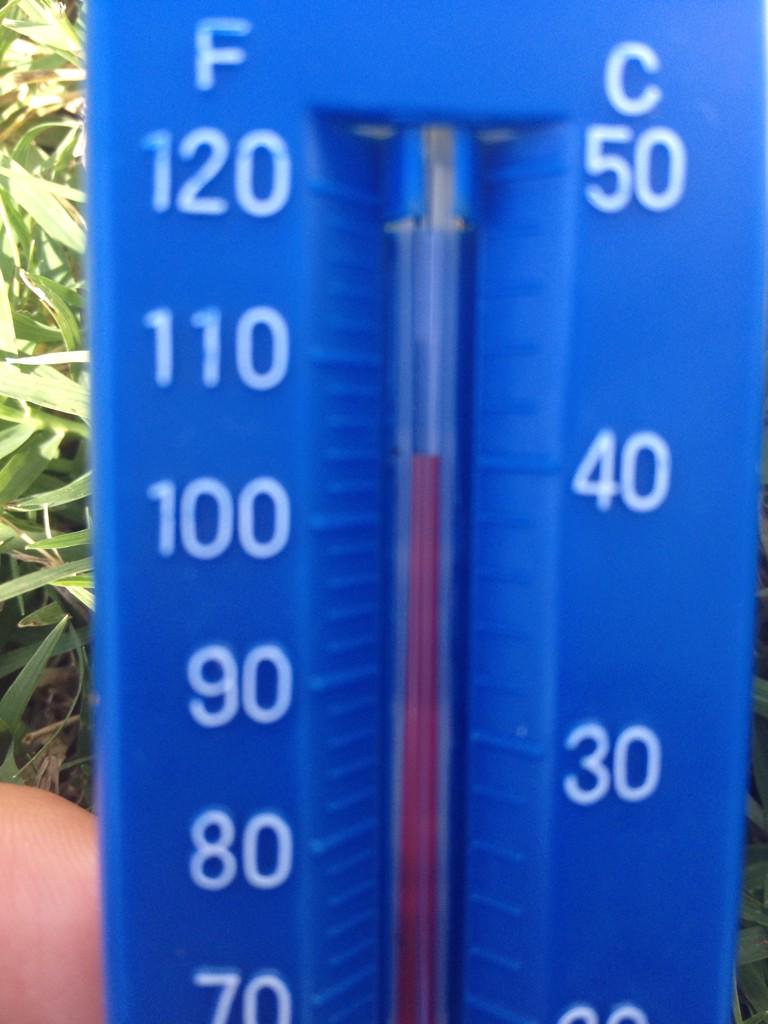 maximerobin01's tweet image. Il fessait tellement chaud :o que la classe s'imposer :p