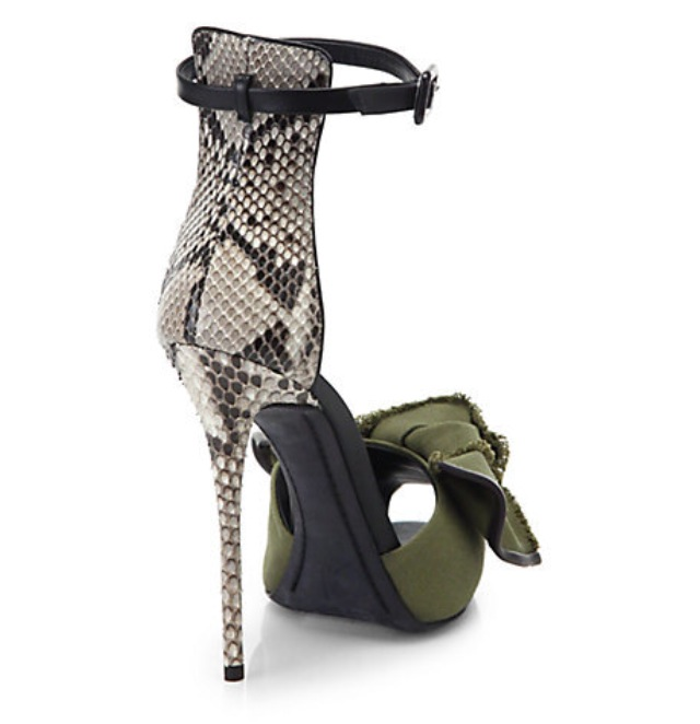 TheDailyShoes's tweet photo. #CINDERELLA... #GuiseppeZanotti #stiletto#python #canvas#bow #sexy#shoes#sandal #anklestrap http://t.co/paTVOBAfIt