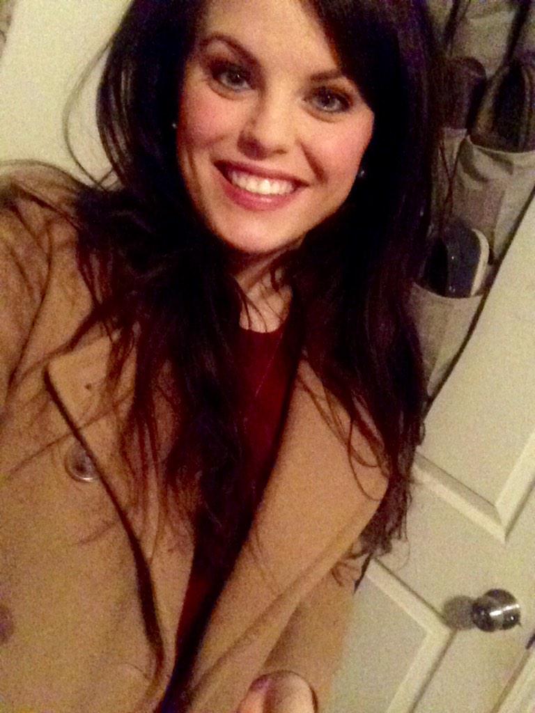 HopeBrookins's tweet photo. Only 3 days! So excited! #bashselfie #bashconf15 #bash #3moredays #soready http://t.co/weXkXjgJSv