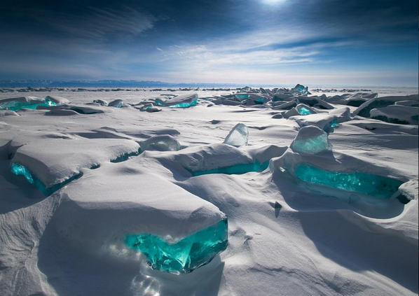 Turkuaz Buz.. Kuzey Baykal Gölü, Rusya