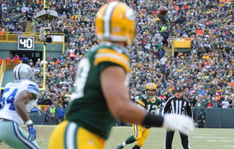 packers's tweet photo. Aaron Rodgers threads the needle, finding Richard Rodgers for the TD. Watch: http://t.co/P7dZejIH49 #DALvsGB http://t.co/ztNRHMn0D7