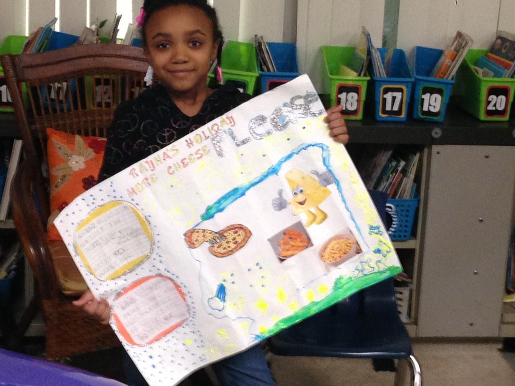 evugteveen's tweet photo. The students worked so hard on their holiday project! #sd161learns @TheHornetsHive http://t.co/IOIVYcviv5