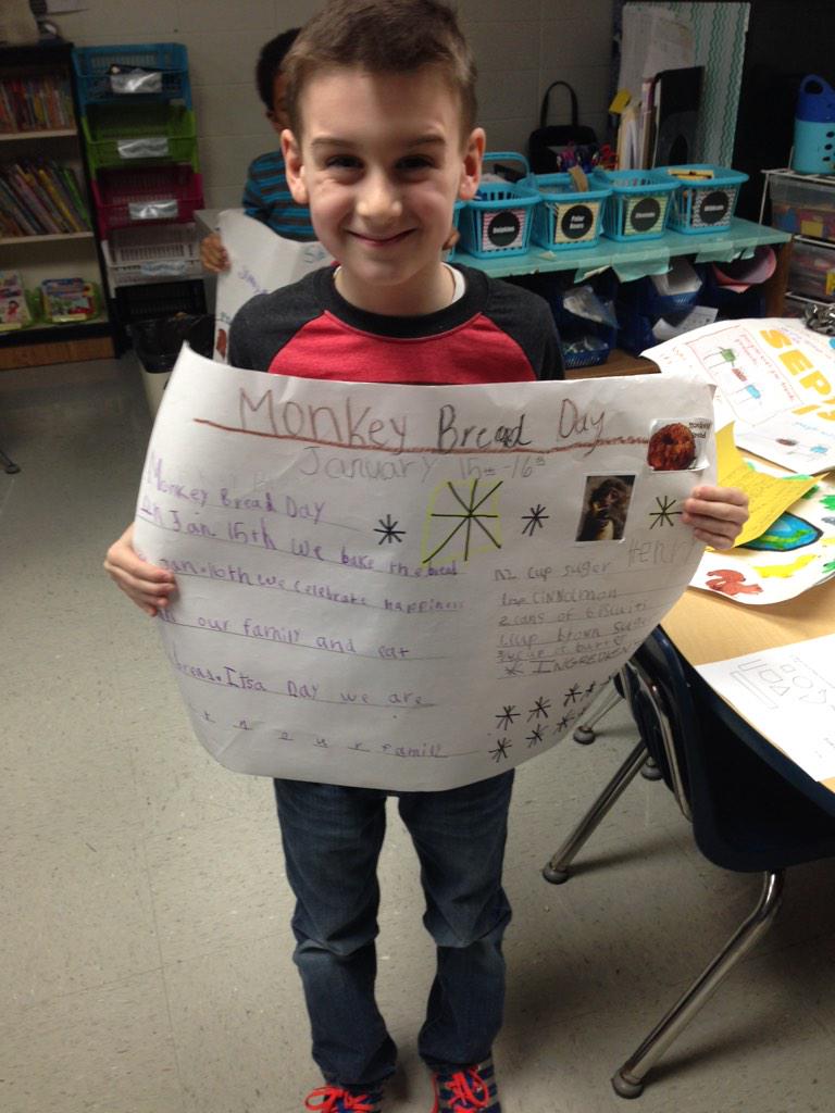 evugteveen's tweet photo. The students worked so hard on their holiday project! #sd161learns @TheHornetsHive http://t.co/k4j4AF2Y60