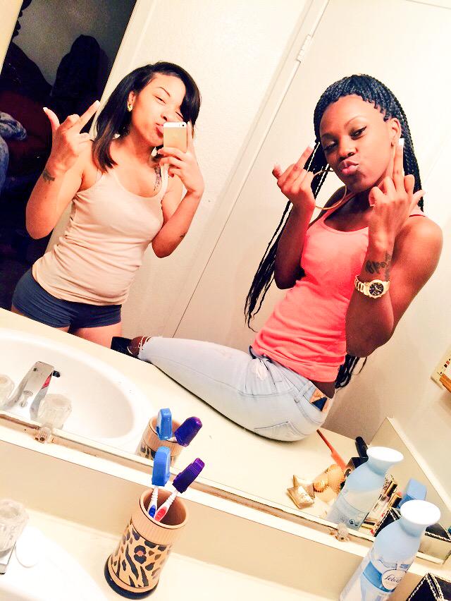 deritaaa_'s tweet photo. WELCOME to our 🌎 SALT&amp;'PEPPER 👑💋 #wetheproblem 😼 http://t.co/AN91ZsoV5d