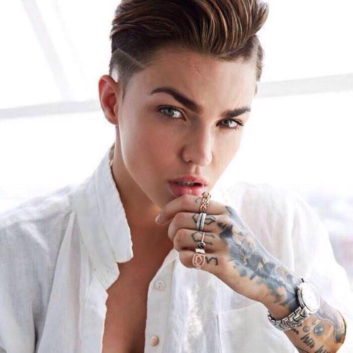 MyBitchCode's tweet image. The new OITNB inmate