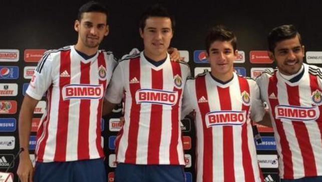 zenith_javier's tweet photo. CURIOSO: Chivas ficha a un jugador que es hincha del América

 http://t.co/UqlkxtWCzn http://t.co/3aVO0d3Iew