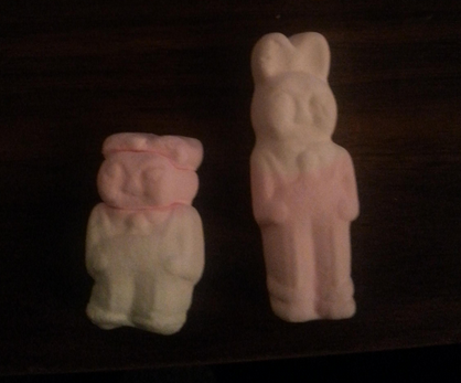 #recap Fun Fact: If you squeeze a Marshmallow Bunny It looks like Kim Jong-Un.

thepoke.co.uk/2015/01/10/fun…