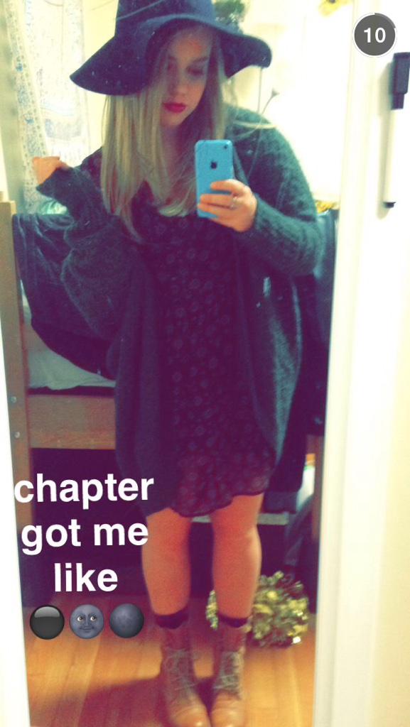 lizcatmeow's tweet photo. #ootd #trendz #floppyhat #redlips #combatboots #sorority #chapter #sratlyfe #notyouraveragesororitygirl http://t.co/FnmPIB8WJt