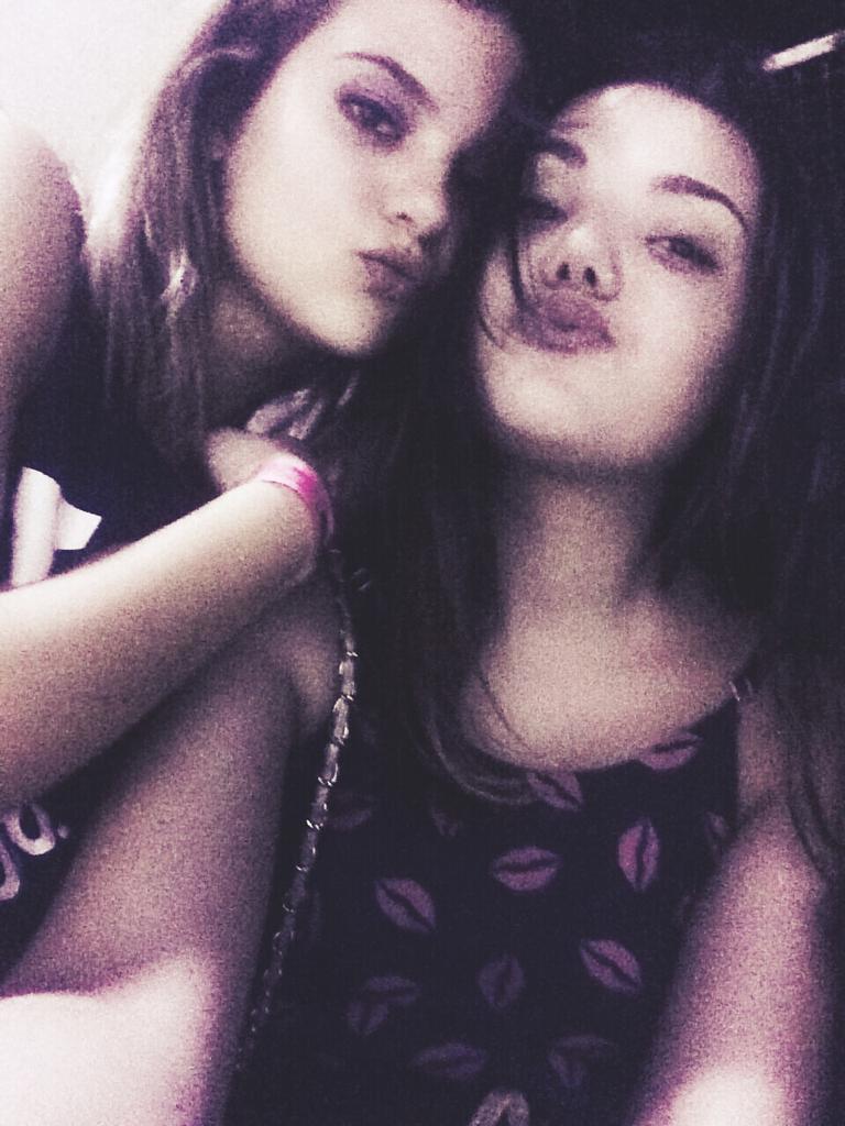 kccbayss's tweet photo. A bêbada mais lindinha #querotequila #marianaficasobria #ficasobria 💕👌 http://t.co/QQXDRAePRB