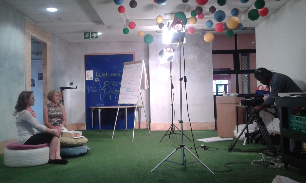 HOJ2003's tweet image. What a fun ay of shooting with Joni Peddie and Celynn Erasmus