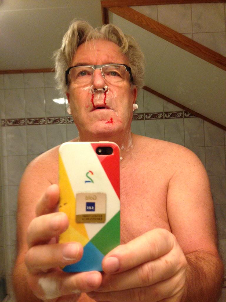 Takk for tipset om å skifte fra barbermaskin til høvel! Dette går helt fint!