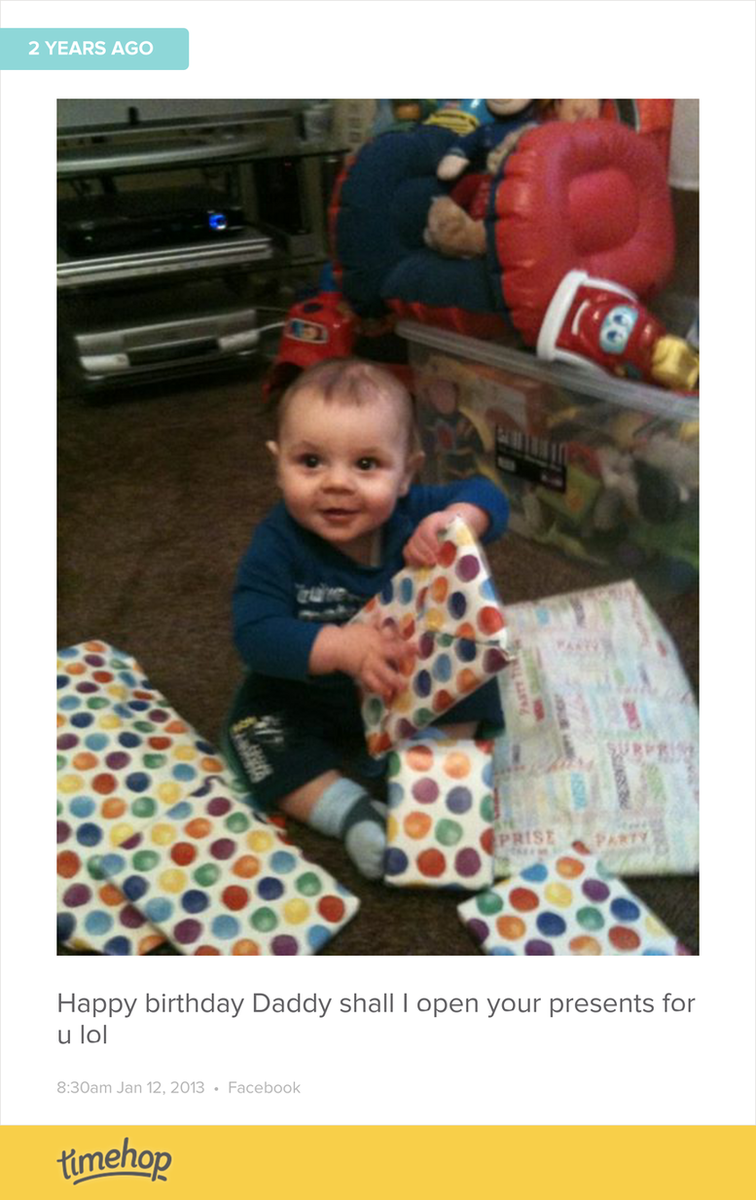 kelly197925's tweet photo. love u daddy xx http://t.co/ZhDO769Erc http://t.co/vZmAeTTl2e