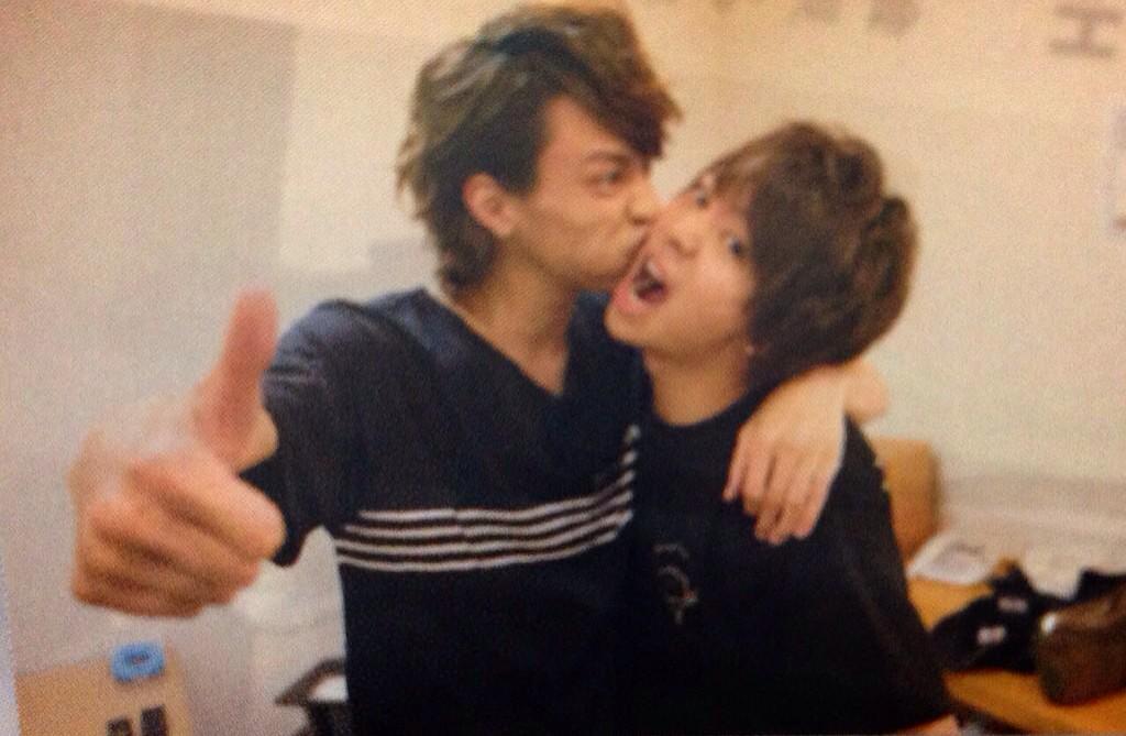 Ebkeito2000's tweet photo. ( ; ゜Д゜)( ; ゜Д゜)( ; ゜Д゜) http://t.co/ReKhQJ4RmX
