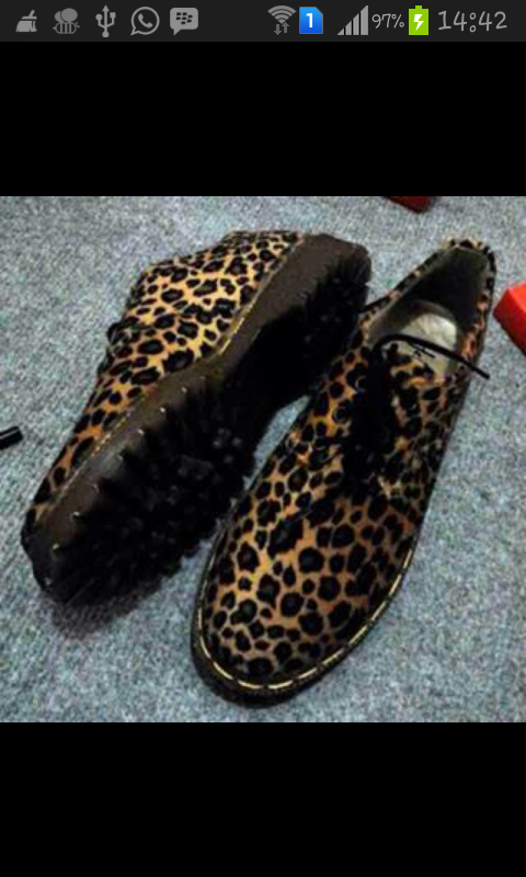 23shope_'s tweet photo. @RedShoeStuff say cari produk ini adaaa? :) http://t.co/F1YmogQUL8