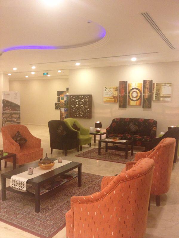 executive_suits's tweet photo. اجعلنا جزء من زيارة

#الرياض ✈️
غرف نوم
أجنحة عائلية
اجنحة عرسان👰
اسعار 👍

#الأجنحة_التنفيذية
التحلية
ت/ 0112154446
 http://t.co/9uDH444nJe