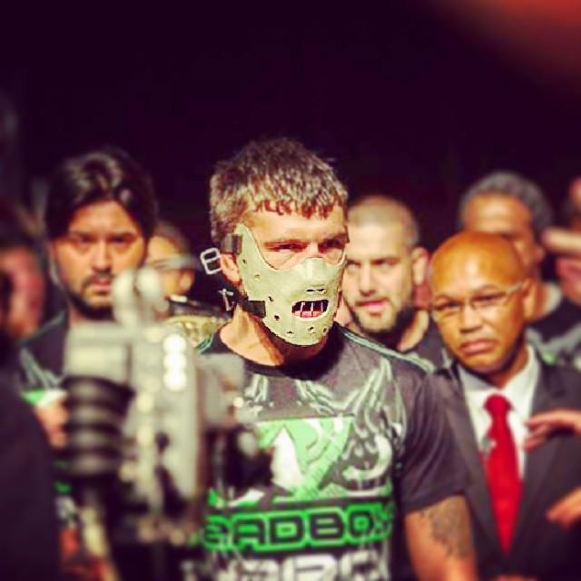 Recover like the best! 6 weeks until the fight you've all been waiting for. We want our belt back <a href="/DonMadgeMMA/">Don Magic Man Madge</a> #EFC37