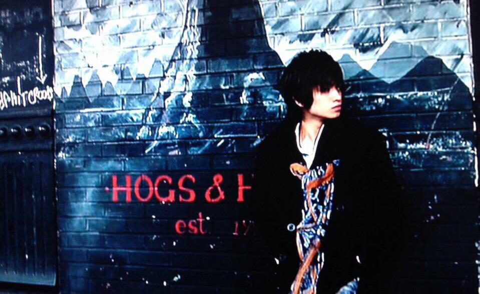 keeeeeeeeeento_'s tweet photo. .

《  甘い僕 》と 《 苦い俺 》
      君はどっちが好き   ?

中島健人nr / 大切無 / 遊び人 (??)
身内  .  大切募集  / 女也拒否

#RTしたnrさんbotさんフォローする 

. http://t.co/iBc2QPaQyL