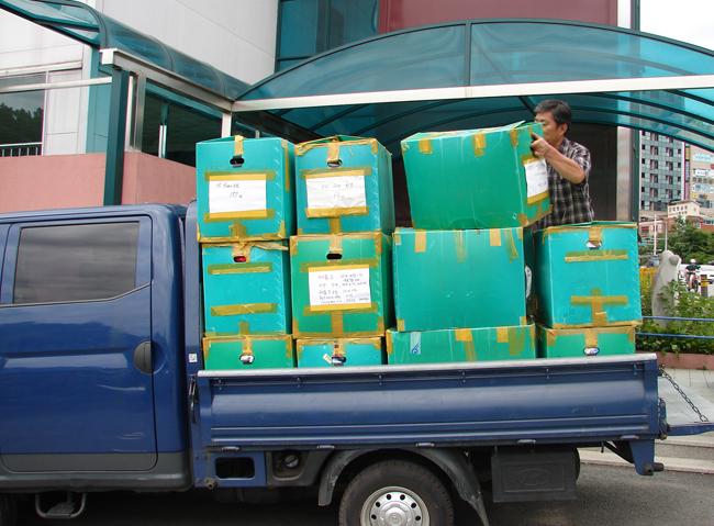 sunhanius's tweet image. 의류 기증