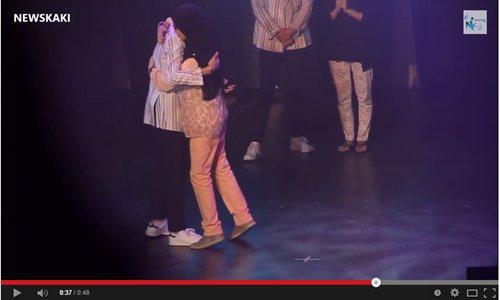 Embedded image permalink