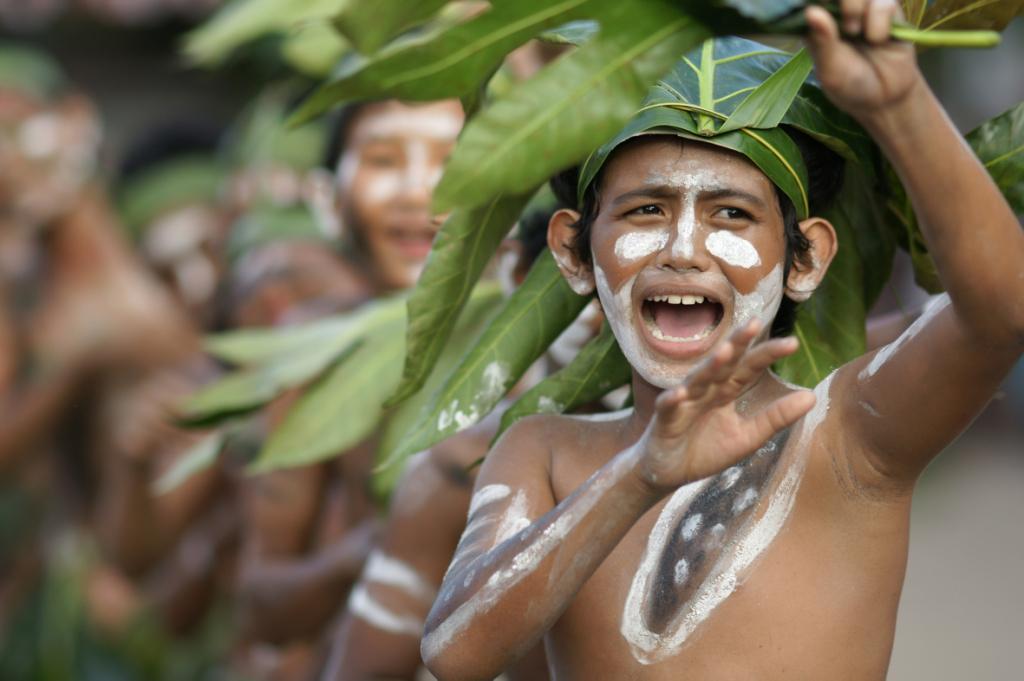 mizanprods's tweet photo. Innalilahi wainaillahi rojiun,Telah meninggal sahabat kami Veris Yamarno "Mahar" Laskar Pelangi :'( @bentangpustaka http://t.co/80MXLQoWm4