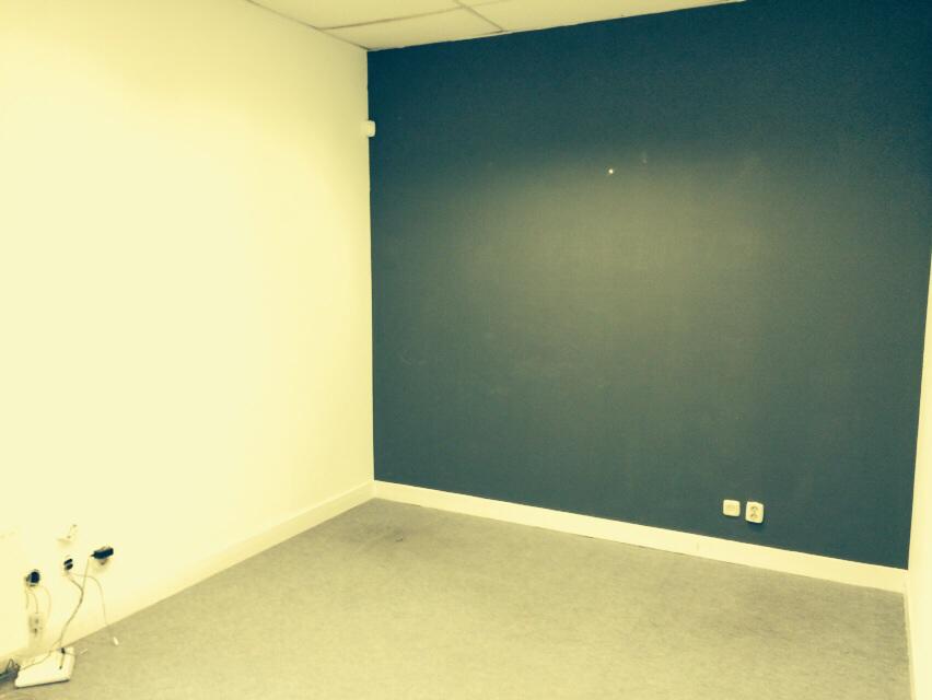 Mooie kantoorruimte te huur op een prachtige locatie in de binnenstad! Voor meer informatie, bel 050-3110646.