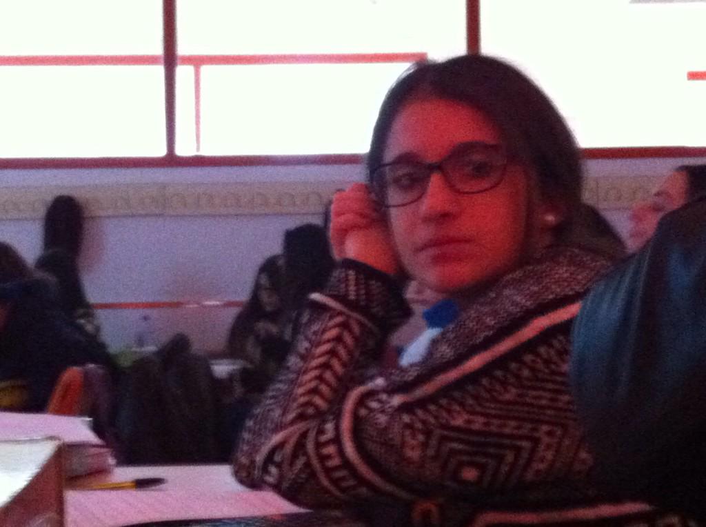 noefergon's tweet photo. @patricg_26 @TamyKlopsch Clases de inglés!! http://t.co/XuRCAv2GQ3