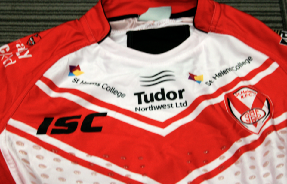 TheHeartofGlass's tweet image. Our partners @CommunitySaints have donated a @pwello80 match shirt. Follow us &amp;amp; RT for chance to win at 8pm tonight.