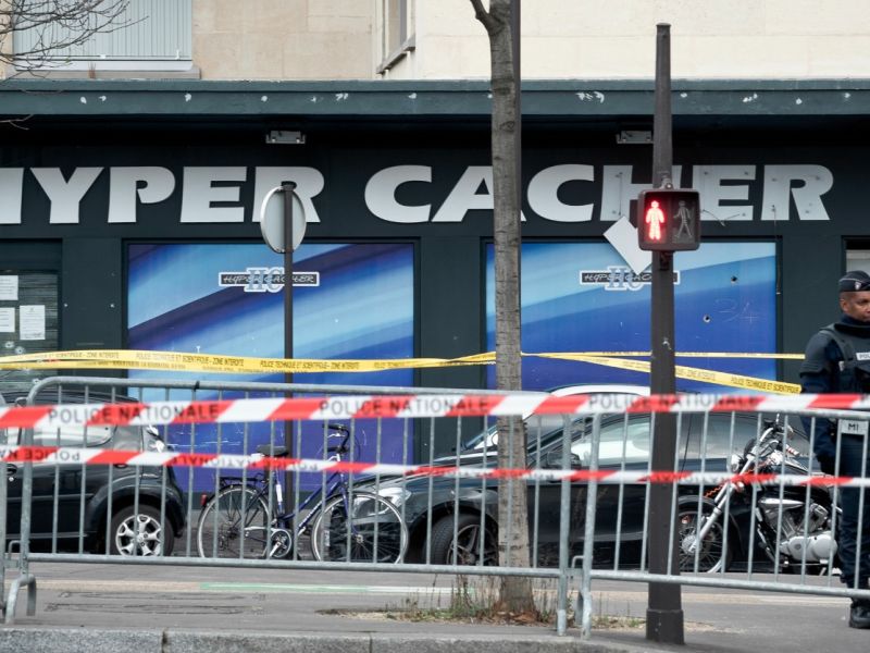 RouteurNews's tweet image. #attaques à #paris : #coulibaly a filmé avec une #caméragopro  routeurnews.com/bW92 #paris