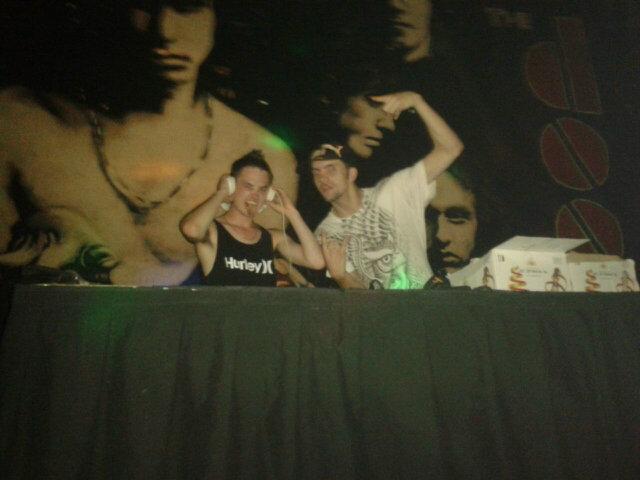 SheldonThaw's tweet photo. Rockin' out with my mate and other dj...Dj (Yes he is a dj and his name is Dj)#doorsnightclub #nothinglikeit http://t.co/Nw4NE9Qr2u