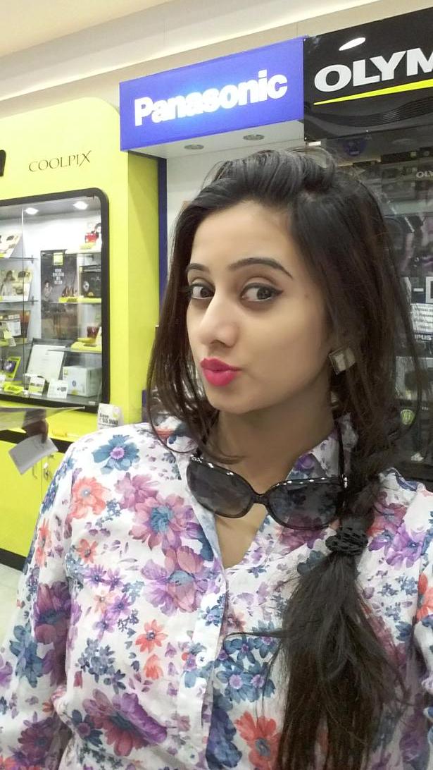 actressharshika's tweet photo. Watched Taken 3 I sayyy😅😙😗😘 http://t.co/ITXhNLKA0F