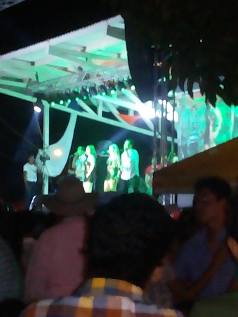 mmonica3621's tweet photo. Anoche la rumba fue con @tupamaros en las #fiestadelabandolallanera en mani casanare #fiestas #alegria gracias ♥♥¡♥ http://t.co/ot93XtG3aB