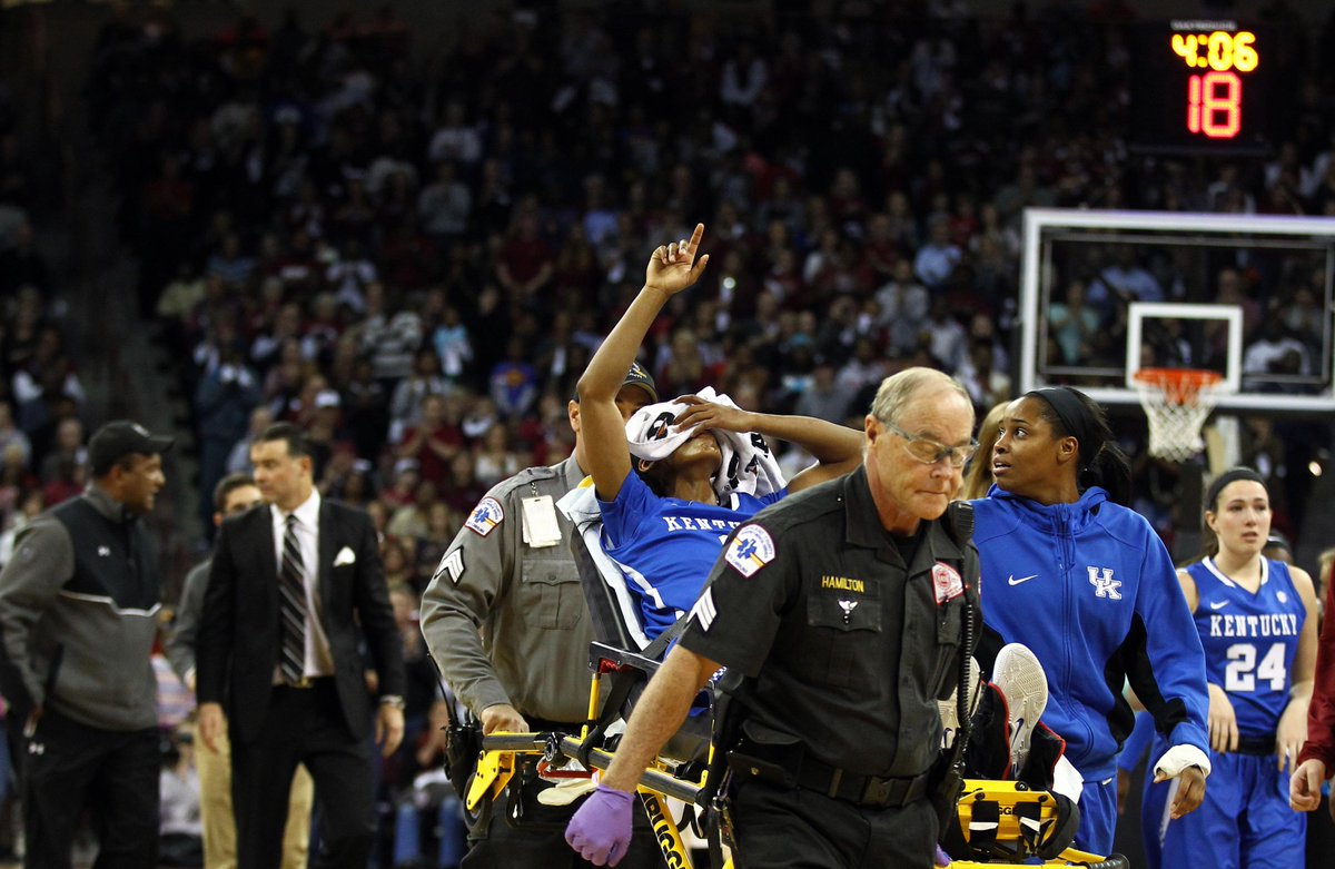 UKAthletics's tweet photo. We're still thinking about you today, Janee. Keep sending your support, #BBN. #PrayForJanee http://t.co/HVerm8Dp9s
