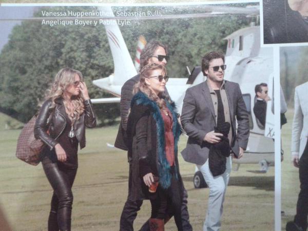 knoemi07's tweet photo. @Anboy88 @sebastianrulli  @TelevisaTVmx http://t.co/Teq2LXmO1G
