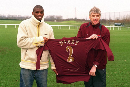 nickmanjardine's tweet photo. Should have seen the warning signs. Diaby literally arrived at #AFC wrapped in cotton wool. http://t.co/4POue4QyJQ